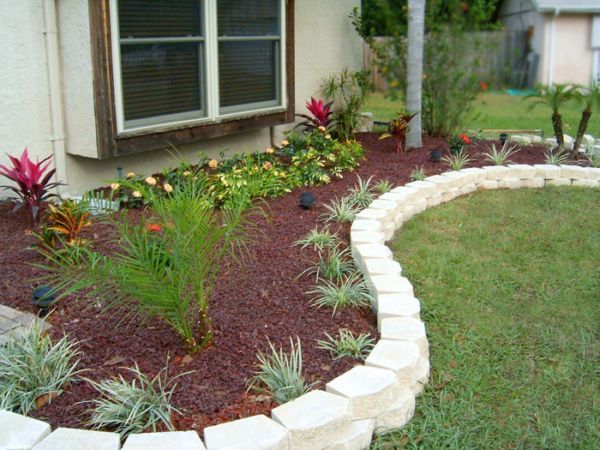 03-flowerbed.jpg 03-flowerbed.jpg